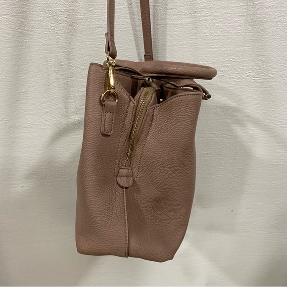 Miztique Purplish Pink Vegan Leather Convertible Crossbody / Satchel Bag - Picture 10 of 15